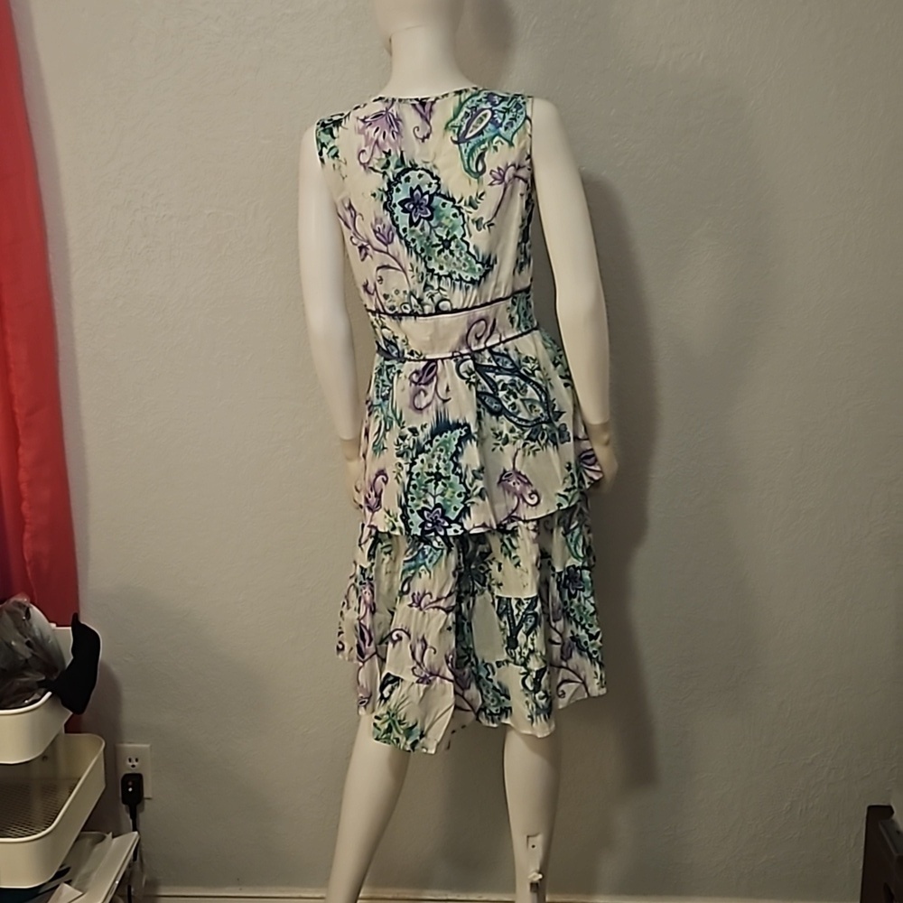 VTG CENTRAL FALLS Project X Floral Paisley Sleeveless Split Neck Tier Skirt Set - Picture 9 of 12